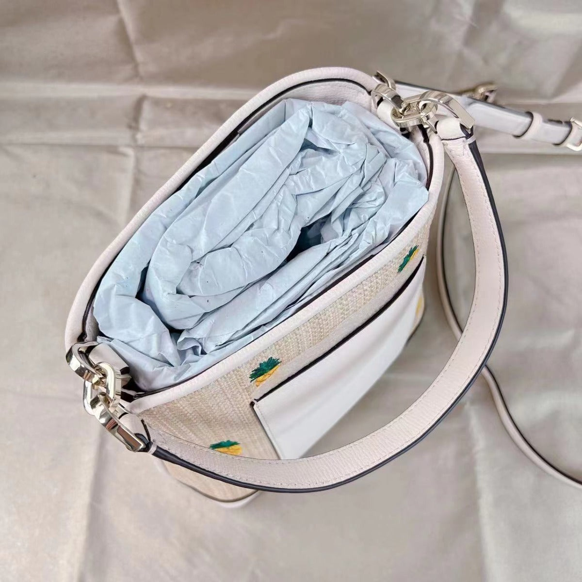 Kate Spade k7288 darcy small pineapple bucket bag in parchment multi Kate Spade k7288 darcy small pineapple bucket bag in parchment multi